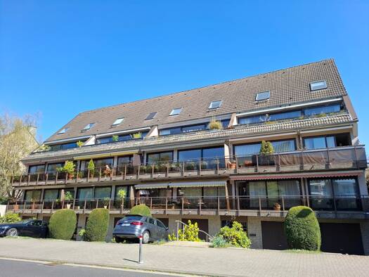 Maisonette zum Kauf provisionsfrei 429.000 € 4,5 Zimmer 127 m² Geschoss 3/4 Volmerswerther Straße 27 Grimlinghausen Neuss 41468