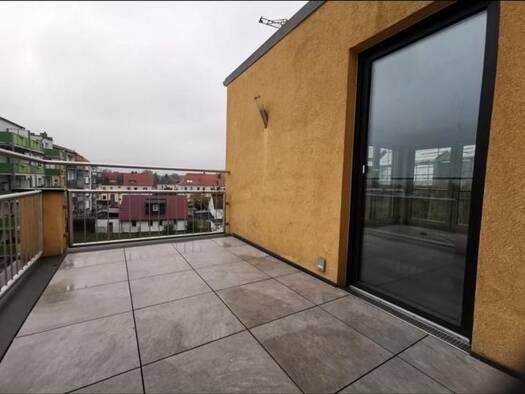 Wohnung zur Miete 1.194 € 5 Zimmer 132 m² Geschoss 3/3 frei ab 01.06.2026 Delitzsch 04509