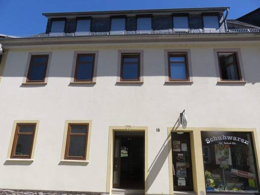Mehrfamilienhaus zum Kauf als Kapitalanlage geeignet 159.000 € 308 m² 823 m² Grundstück Leutenberg 07338