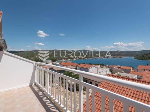 Haus zum Kauf 510.000 € 7 Zimmer 291 m² Rogoznica Rogoznica