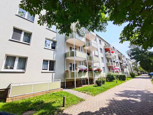 Wohnung zur Miete 353 € 3 Zimmer 57,2 m² EG Geiseltalstraße 7 Merseburg 06217