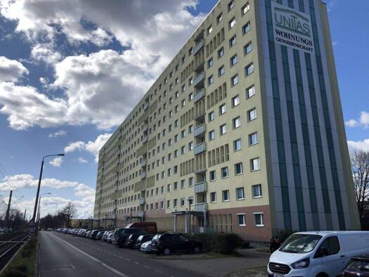 Wohnung zur Miete 548 € 4 Zimmer 72,6 m² 8. Geschoss frei ab 01.04.2026 Zwickauer Straße 142 Lößnig Leipzig 04279