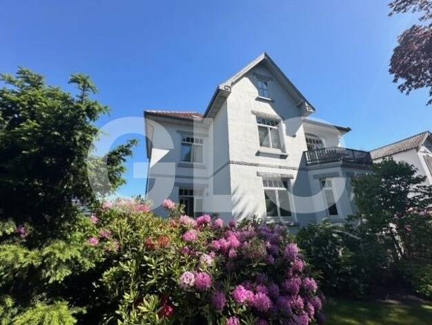 Mehrfamilienhaus zum Kauf als Kapitalanlage geeignet 899.000 € 8 Zimmer 376 m² 597 m² Grundstück Rellingen 25462