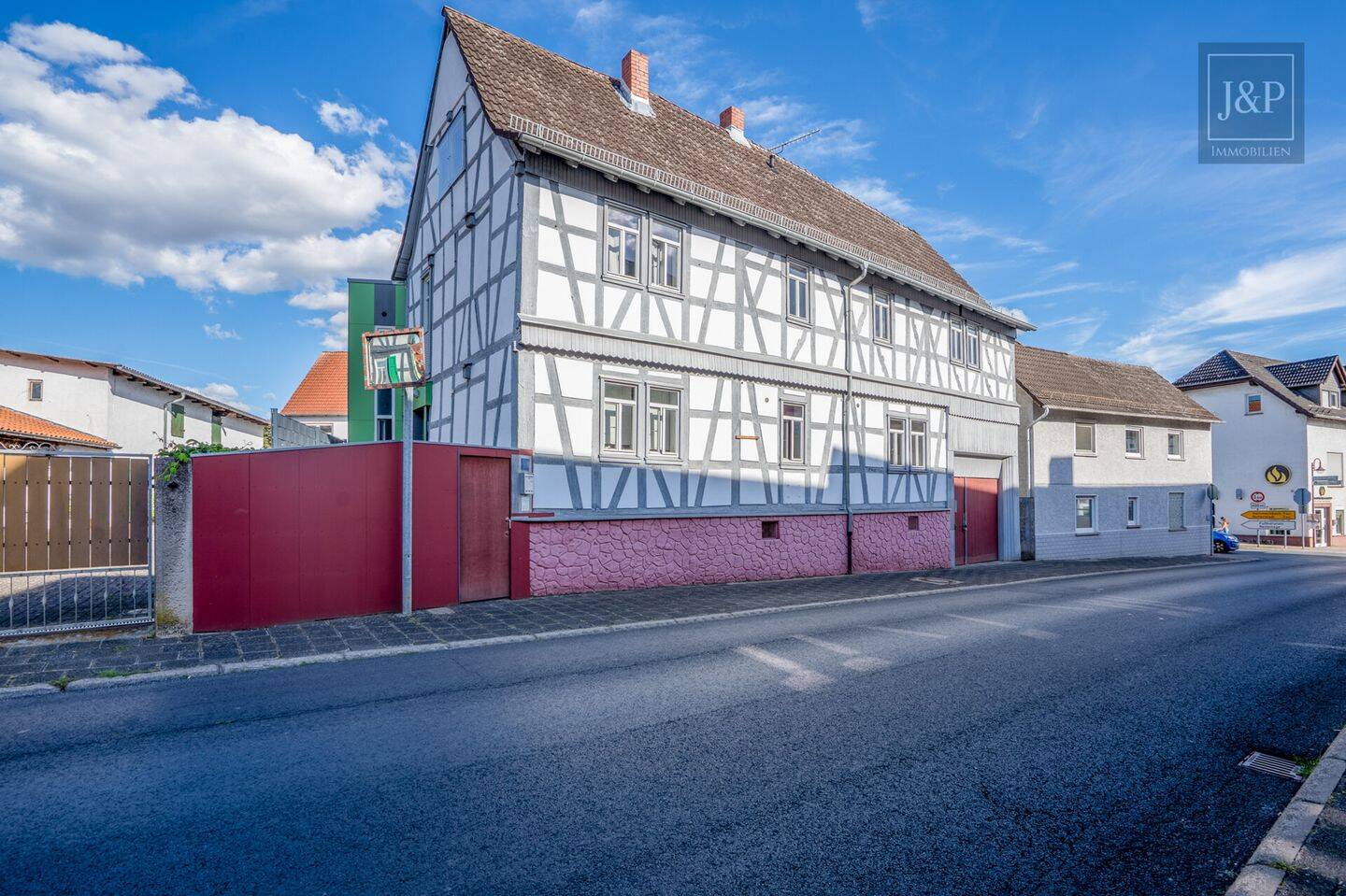 Einfamilienhaus zum Kauf - Ansicht 2