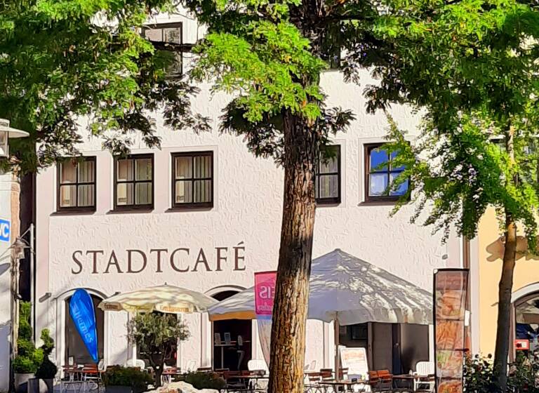 Wohnung zur Miete 1.500 € 4 Zimmer 140 m²<br/>Wohnfläche 1.<br/>Geschoss ab sofort<br/>Verfügbarkeit Vohburg Vohburg an der Donau 85088