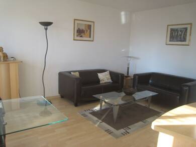 Wohnung zur Miete 800 € 2 Zimmer 46 m² 8. Geschoss Lübecker Straße 5 Eschborn Eschborn 65760
