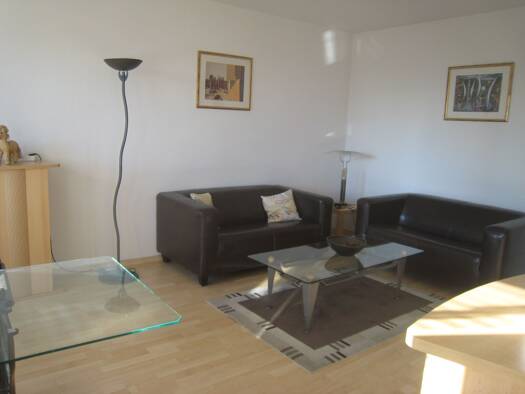 Wohnung zur Miete 800 € 2 Zimmer 46 m² Geschoss 8/12 frei ab sofort Eschborn Eschborn 65760