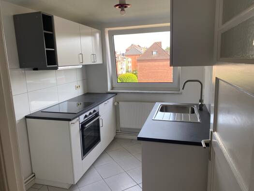 Studio zur Miete 450 € 1 Zimmer 30 m² Geschoss 3/4 frei ab 01.01.2026 Elendsredder 1 Wik Kiel 24106