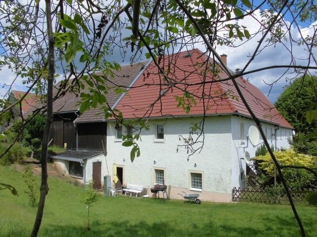 Bauernhaus zum Kauf 480.000 € 8 Zimmer 300 m²<br/>Wohnfläche 2.000 m²<br/>Grundstück Ullendorf Klipphausen 01665