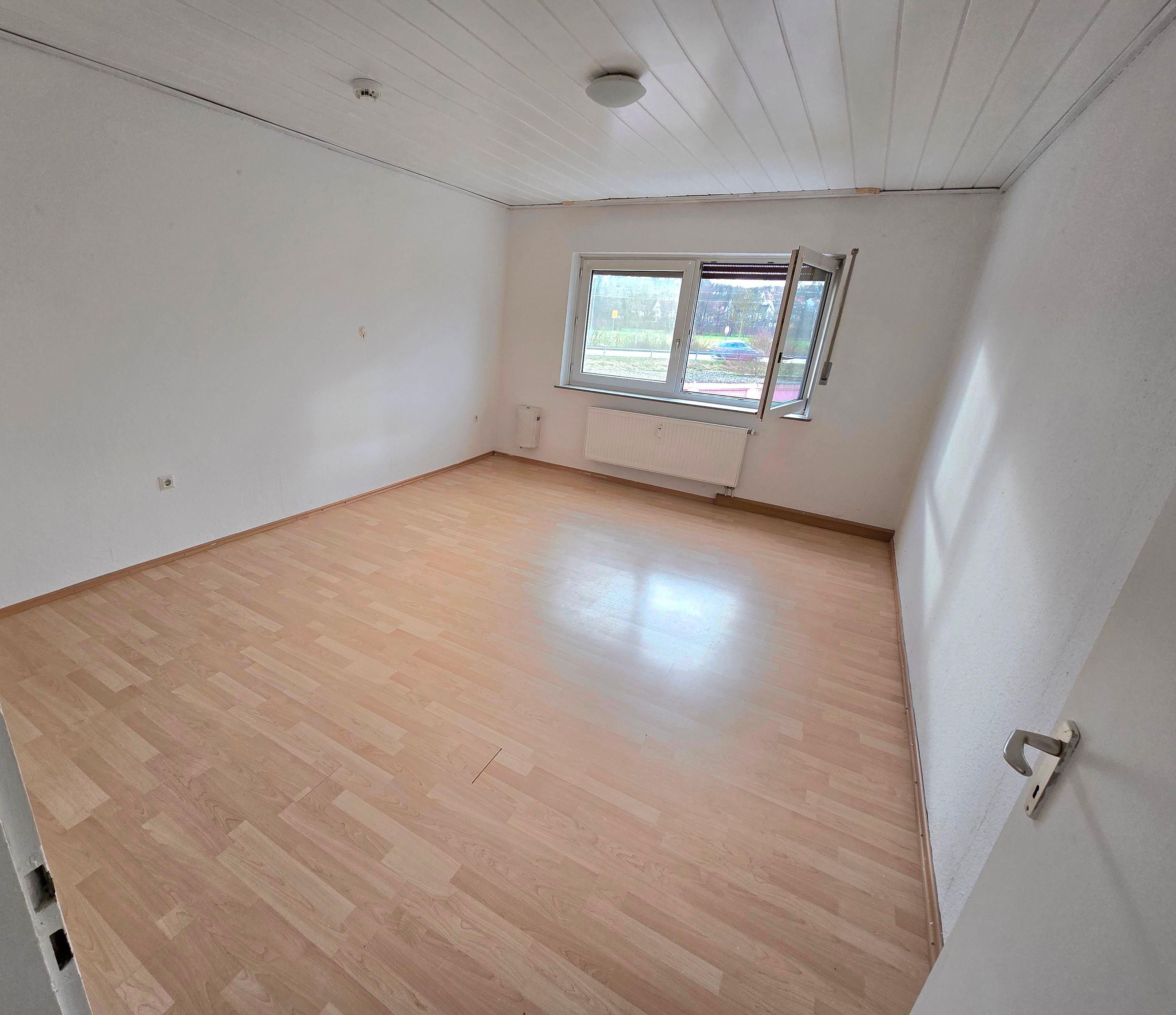 Wohnung zur Miete 574 € 3 Zimmer 70 m²<br/>Wohnfläche 1.<br/>Geschoss Bahnhofstr. 1b Wilhermsdorf Wilhermsdorf 91452