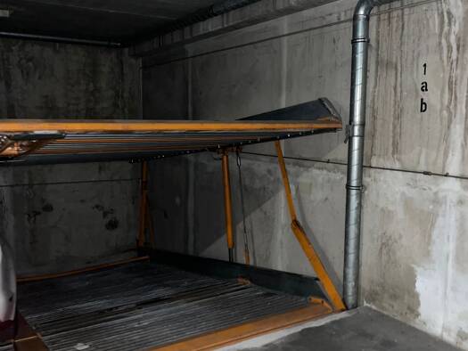 Tiefgarage zur Miete provisionsfrei 85 € 1 m² Hintere Cramergasse 3 St Peter Nürnberg 90478