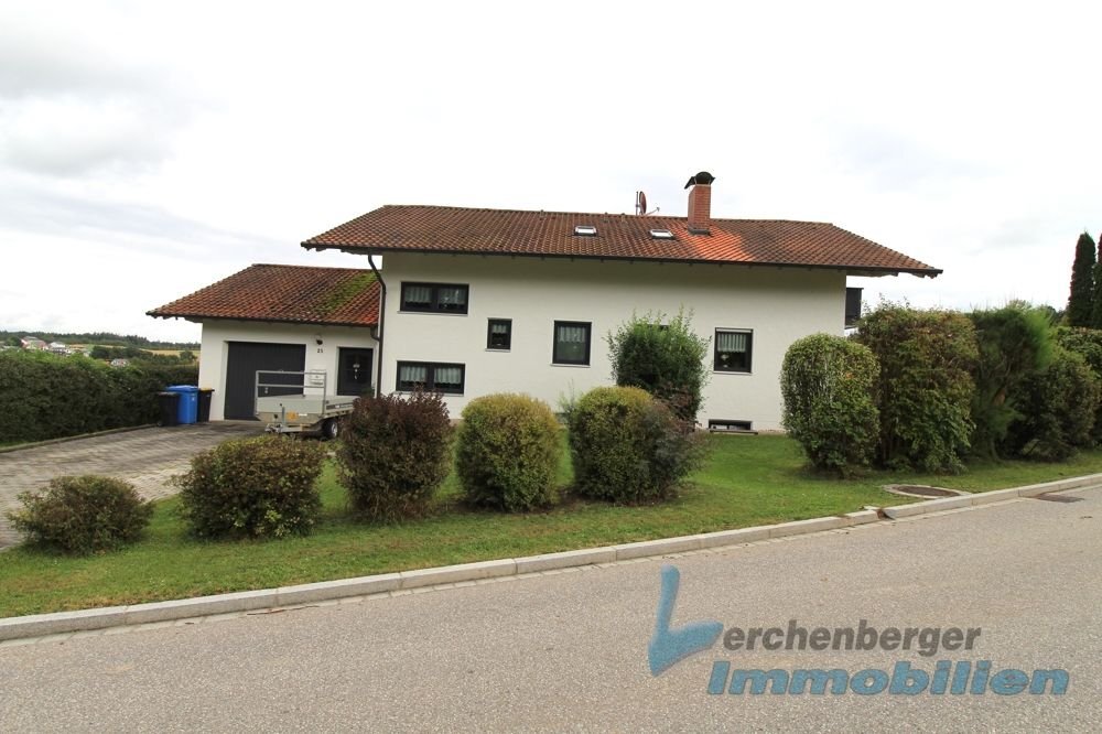 Einfamilienhaus zum Kauf 479.000 € 6 Zimmer 154 m²<br/>Wohnfläche 974 m²<br/>Grundstück Griesbach Griesbach 94419