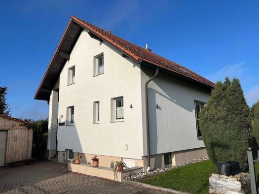 Einfamilienhaus zum Kauf provisionsfrei 469.000 € 5 Zimmer 167,9 m² 939 m² Grundstück Neudietendorfer Straße 1 Großrettbach Drei Gleichen 99869