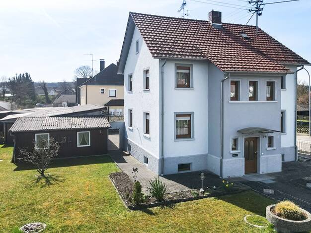 Einfamilienhaus zum Kauf 259.000 € 5,5 Zimmer 126 m² 701 m² Grundstück Sigmaringendorf Sigmaringendorf 72517