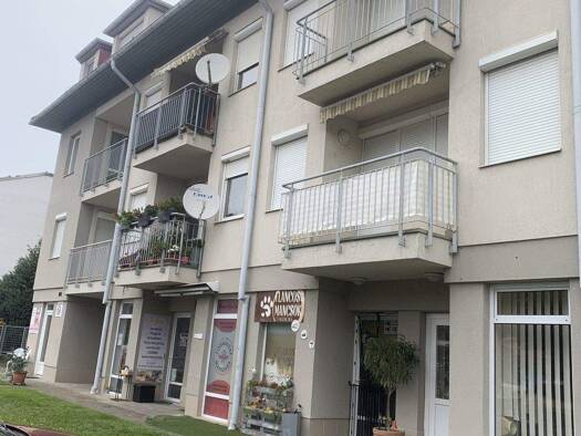 Wohnung zur Miete 460 € 2 Zimmer 56 m² 1. Geschoss Hévíz 8380