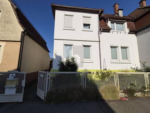 Einfamilienhaus zum Kauf 560.000 € 7 Zimmer 111 m² 169 m² Grundstück Stammheim Stammheim 70439
