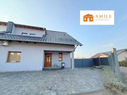 Doppelhaushälfte zum Kauf 225.000 € 5 Zimmer 158 m² 400 m² Grundstück Rzepin 111111