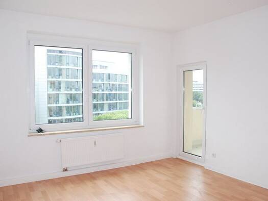 Wohnung zur Miete 356 € 3 Zimmer 59,3 m² 1. Geschoss frei ab 01.11.2026 Theaterstraße 38 Zentrum Zentrum 09111