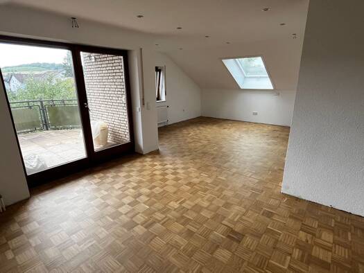 Wohnung zur Miete 970 € 3,5 Zimmer 95 m² Geschoss 1/2 frei ab 01.01.2026 Markelsheim Bad Mergentheim 97980