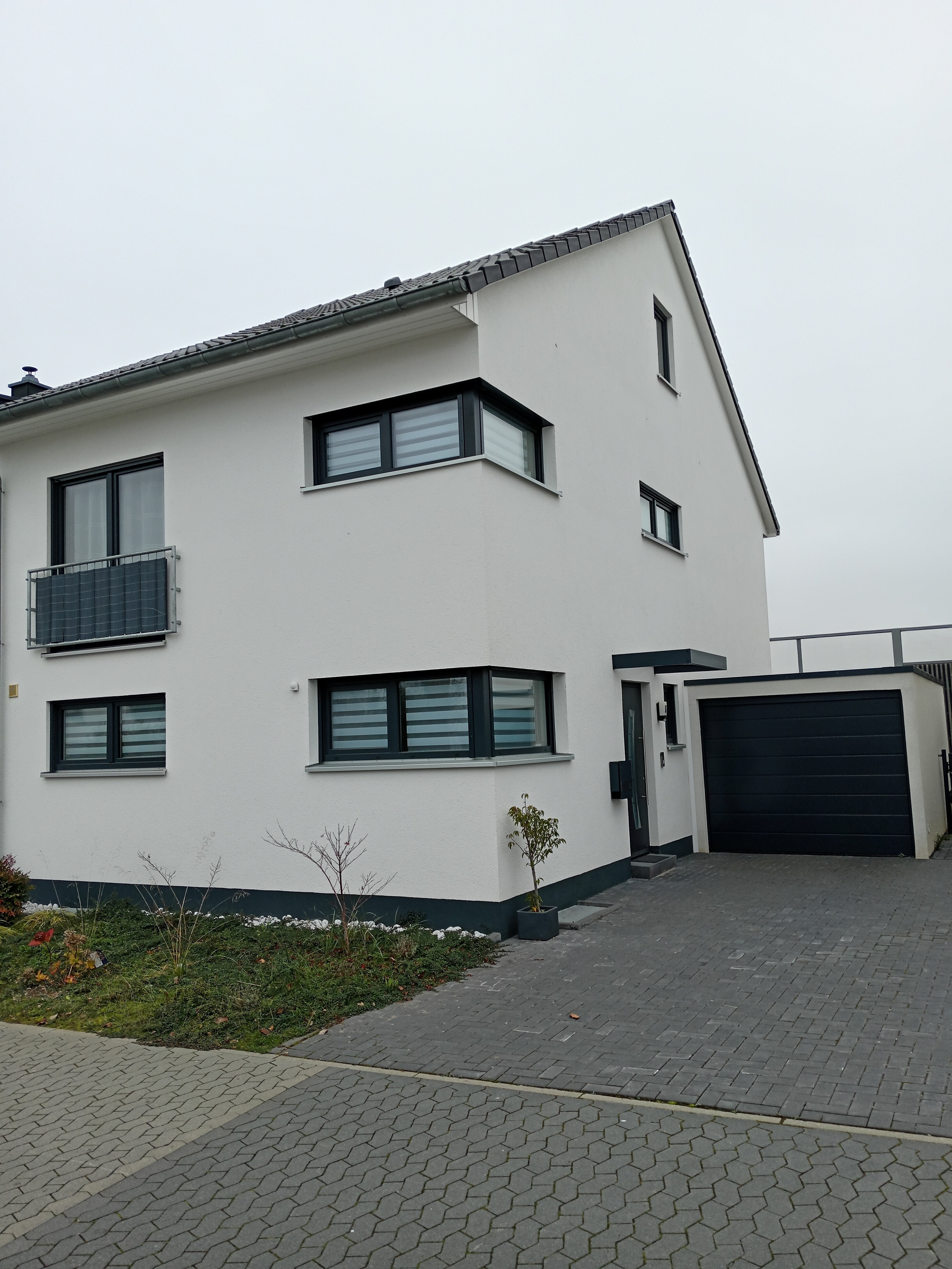 Einfamilienhaus zum Kauf provisionsfrei 900.000 € 7 Zimmer 171 m²<br/>Wohnfläche 283 m²<br/>Grundstück ab sofort<br/>Verfügbarkeit Lerchenberg Mainz 55127