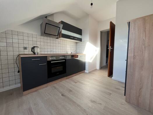 Wohnung zur Miete 695 € 2 Zimmer 57 m² Geschoss 2/3 frei ab 01.04.2026 Beethovenstraße 29 Groß-Zimmern 64846