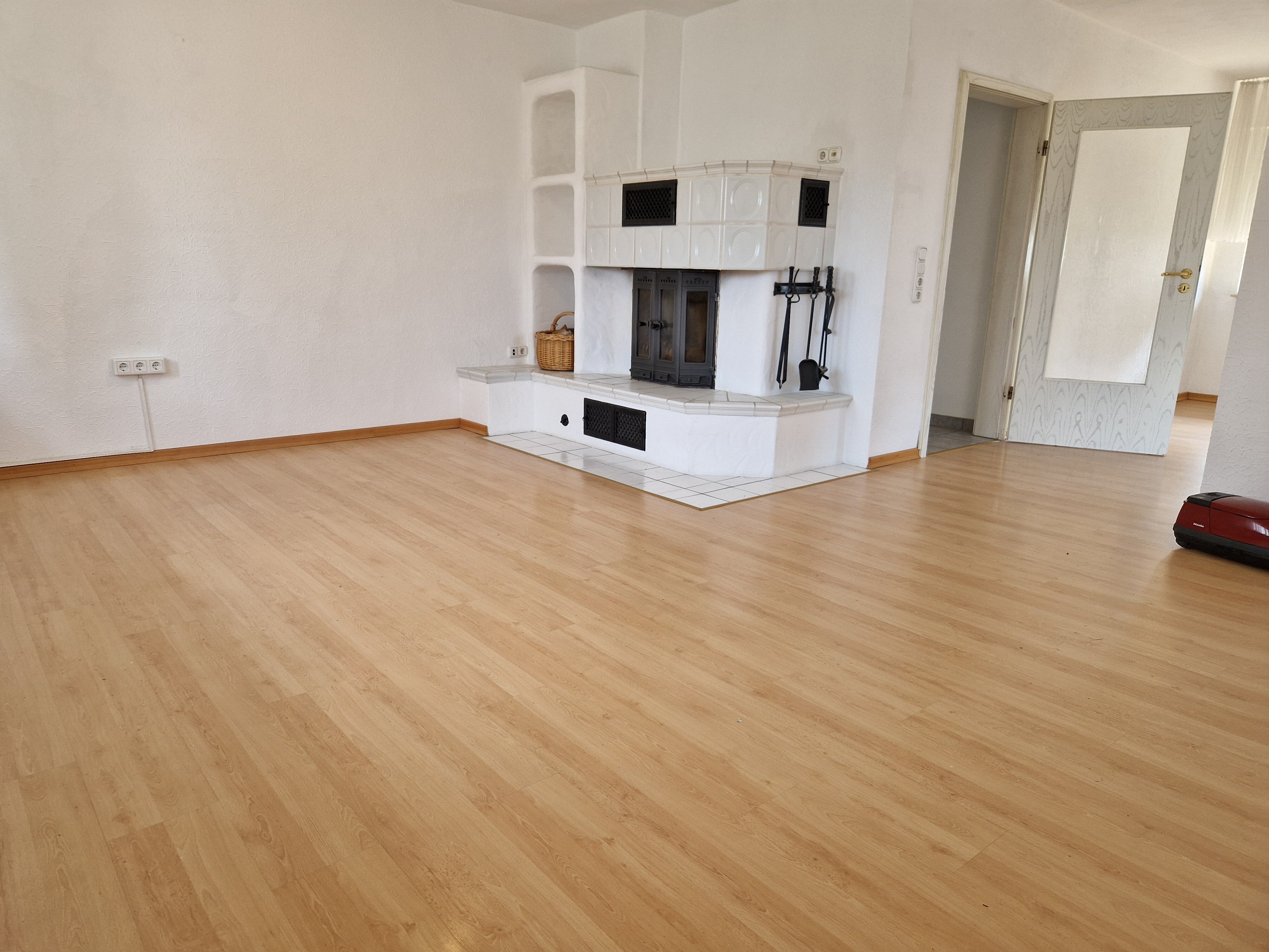 Wohnung zum Kauf 129.000 € 3 Zimmer 93 m²<br/>Wohnfläche 1.<br/>Geschoss ab sofort<br/>Verfügbarkeit Sundern Sundern 59846