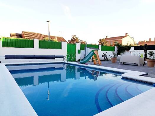 Villa zum Kauf 560.000 € 6 Zimmer 400 m² 502 m² Grundstück Meco 28880