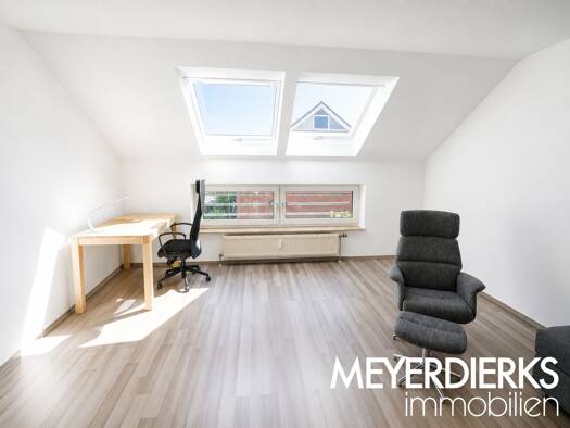 Wohnung zur Miete 460 € 1,5 Zimmer 32,4 m² frei ab sofort Eversten Oldenburg 26131
