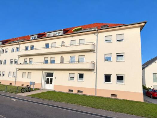 Wohnung zum Kauf 325.000 € 1 Zimmer 103 m² Geschoss 2/3 frei ab sofort Saarlandstraße 5 Breisach Breisach am Rhein 79206