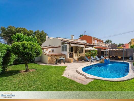 Einfamilienhaus zur Miete 2.250 € 4 Zimmer 106 m² 556 m² Grundstück Alcudia 07400