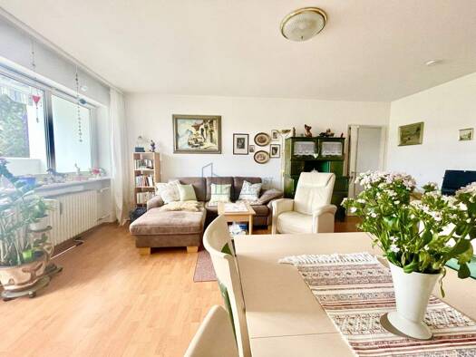 Wohnung zum Kauf 239.000 € 2 Zimmer 70 m² 3. Geschoss frei ab sofort Hardhöhe Fürth 90766