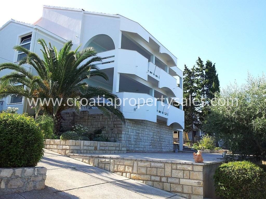 Haus zum Kauf 1.100.000 € 3 Zimmer 406 m²<br/>Wohnfläche Zadar