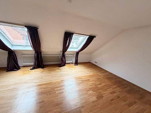 Wohnung zur Miete 680 € 2 Zimmer 74 m² frei ab 01.05.2026 Feudenheim Mannheim 68259