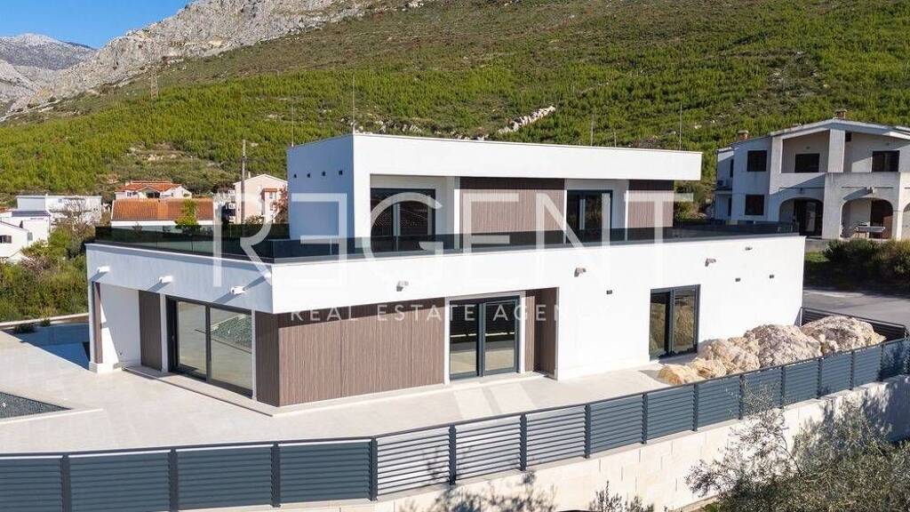 Haus zum Kauf 1.700.000 € 3 Zimmer 2 m² Kman - Visoka - Sucidar