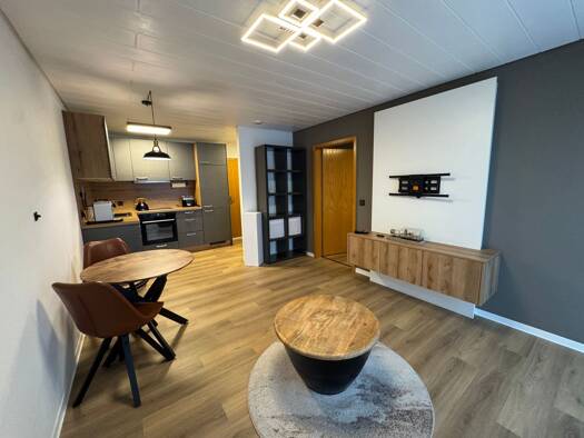 Loft zur Miete 670 € 1,5 Zimmer 39 m² Geschoss 1/3 frei ab sofort Unterweissach Weissach im Tal 71554