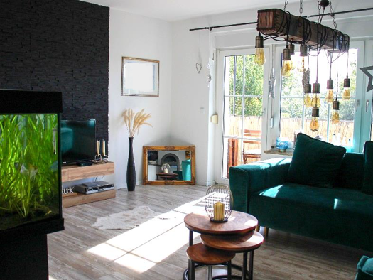 Wohnung zur Miete 1.200 € 6 Zimmer 155 m² Geschoss 1/3 frei ab 01.04.2026 Bad Steben 95138