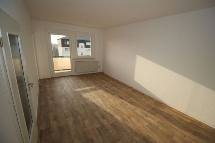 Wohnung zur Miete 279,30 € 2 Zimmer 46,6 m²<br/>Wohnfläche 3.<br/>Geschoss ab sofort<br/>Verfügbarkeit Heinestraße 1 Syrau Rosenbach/Vogtland 08548