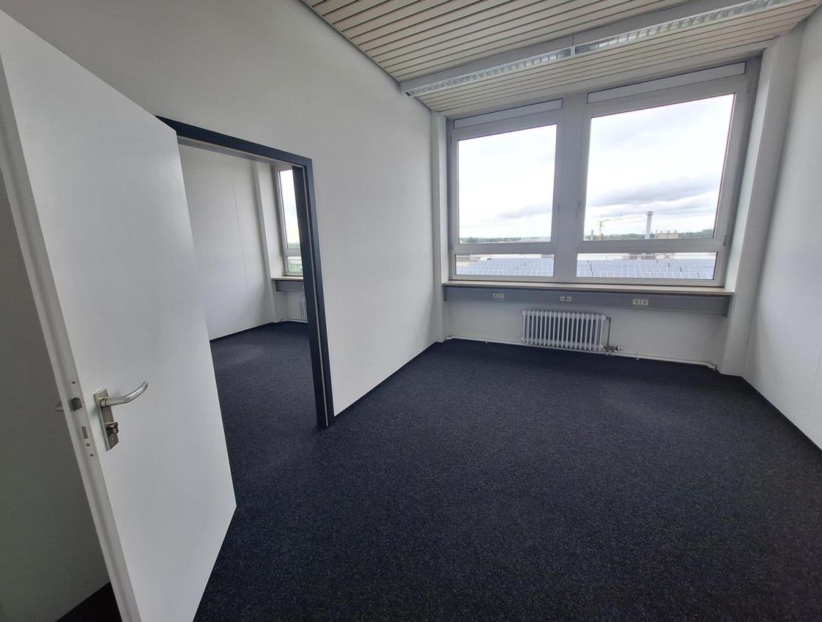 Bürofläche zur Miete 993 € 30,7 m²<br/>Bürofläche Brunhamstraße 21 Aubing-Süd München 81249