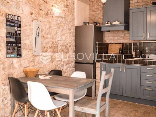 Haus zum Kauf 185.000 € 2 Zimmer 50 m² Susak Mali Lošinj 51561