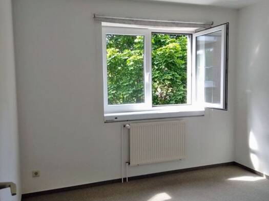 Wohnung zur Miete 1.300 € 3 Zimmer 80 m² Geschoss 2/3 Pinneberg 25421