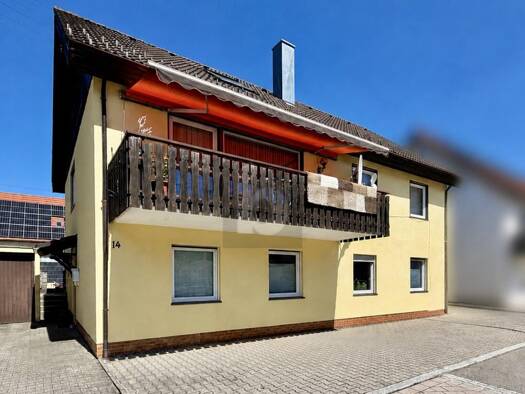 Mehrfamilienhaus zum Kauf 415.000 € 9 Zimmer 210 m² 422 m² Grundstück Burladingen Burladingen 72393