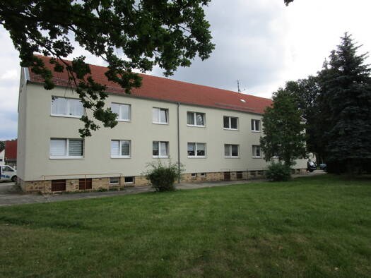 Wohnung zur Miete 372 € 3 Zimmer 57,2 m² EG Straße des Aufbaus 5 Burkartshain Wurzen 04808