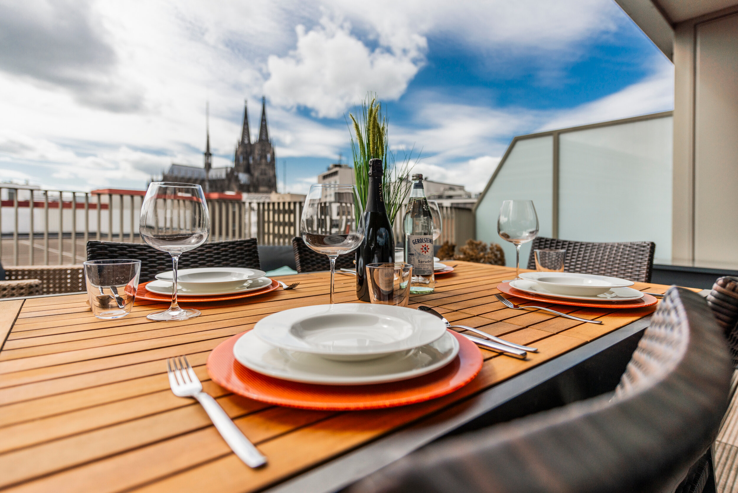 Terrassenwohnung zum Kauf provisionsfrei 2.100.000 € 3 Zimmer 230,8 m²<br/>Wohnfläche 6.<br/>Geschoss ab sofort<br/>Verfügbarkeit Servasgasse 7 Altstadt - Nord Köln 50668