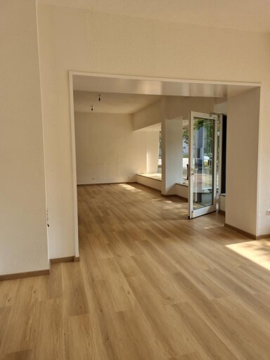 Verkaufsfläche zur Miete 680 € 3,5 Zimmer 100,5 m² Verkaufsfläche Eppmannsweg 1 Hassel Gelsenkirchen 45896