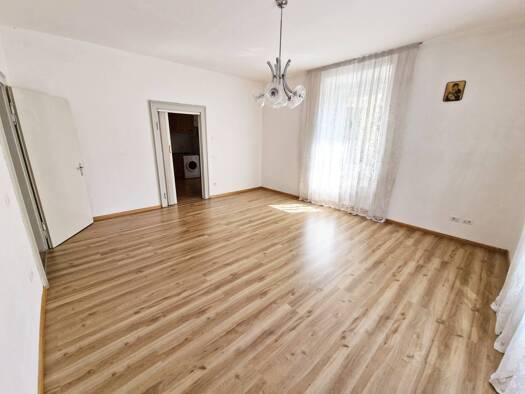 Wohnung zum Kauf 345.000 € 3 Zimmer 98 m² 1. Geschoss frei ab sofort Claudia Augusta Straße Bozen 39100