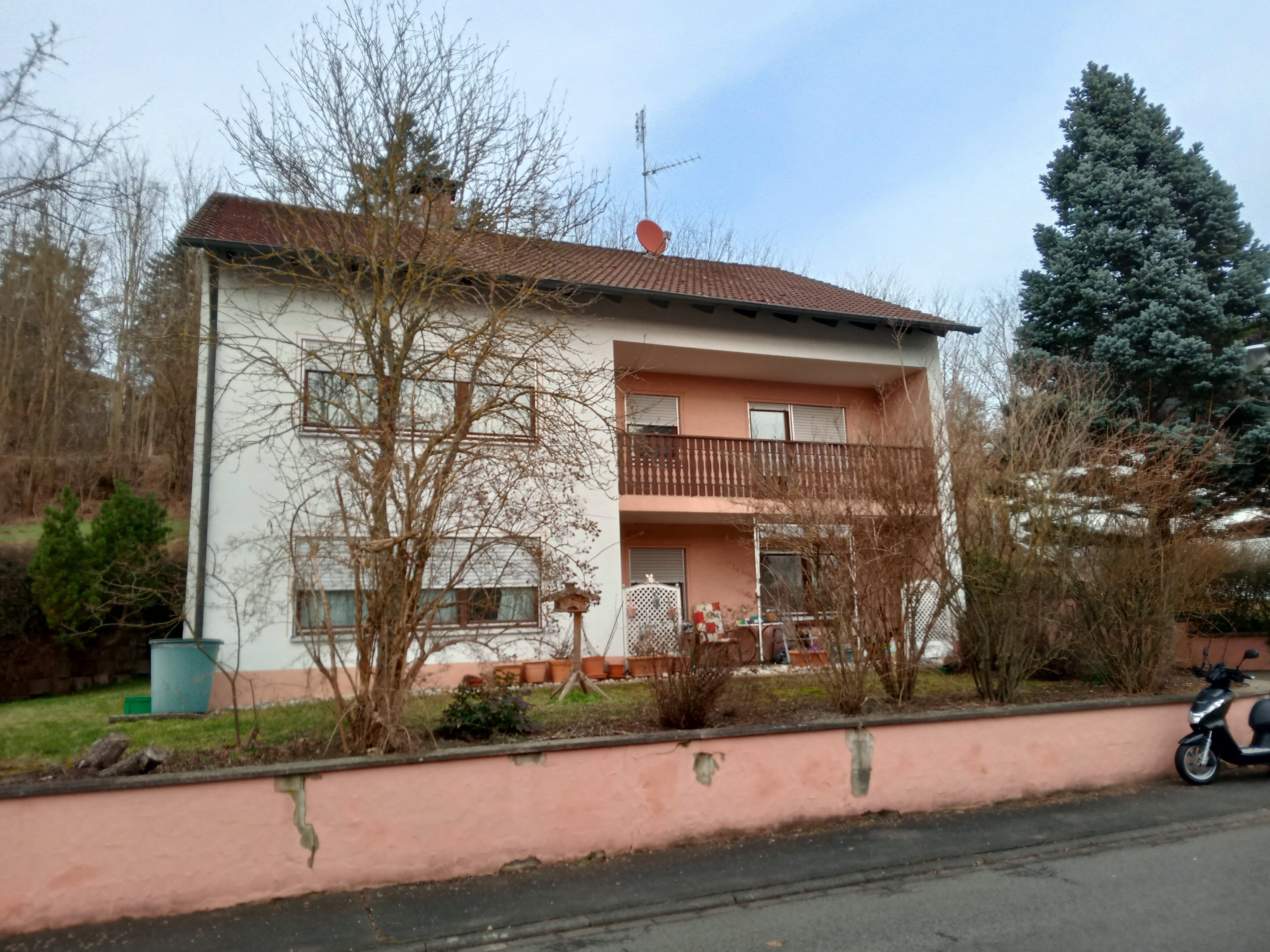 Haus zum Kauf 289.000 € 6 Zimmer 190 m²<br/>Wohnfläche 850 m²<br/>Grundstück Burghaslach Burghaslach 96152