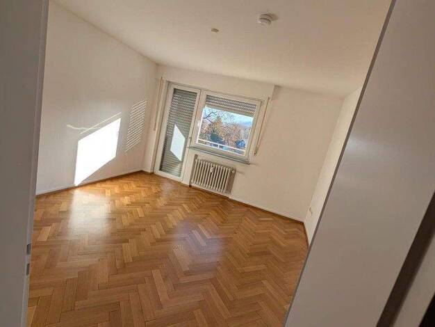Wohnung zur Miete 1.100 € 3 Zimmer 90 m² Winterhalterstraße 7-9 Innenstadt Baden-Baden 76530