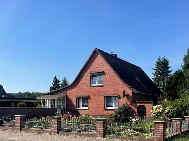 Einfamilienhaus zum Kauf 135.000 € 4 Zimmer 120 m² 1.389 m² Grundstück Grieben 39517