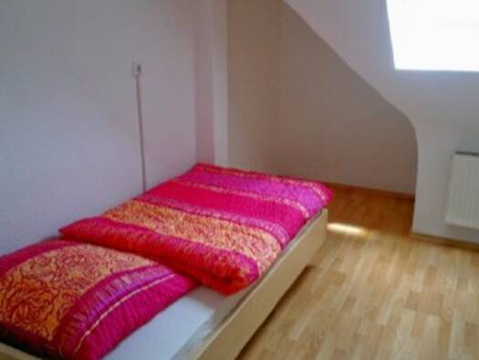 WG-Zimmer zur Miete auf Zeit 530 € 8 m² frei ab sofort Arnoldstraße Mühlhausen Mühlhausen 70378