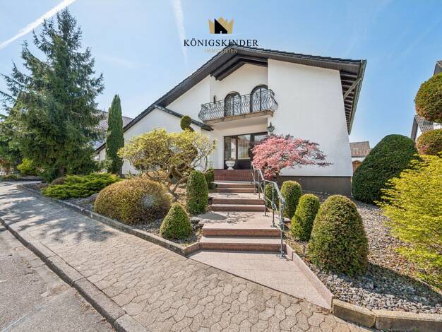 Mehrfamilienhaus zum Kauf 879.000 € 10 Zimmer 240 m² 633 m² Grundstück Malsch Malsch 76316